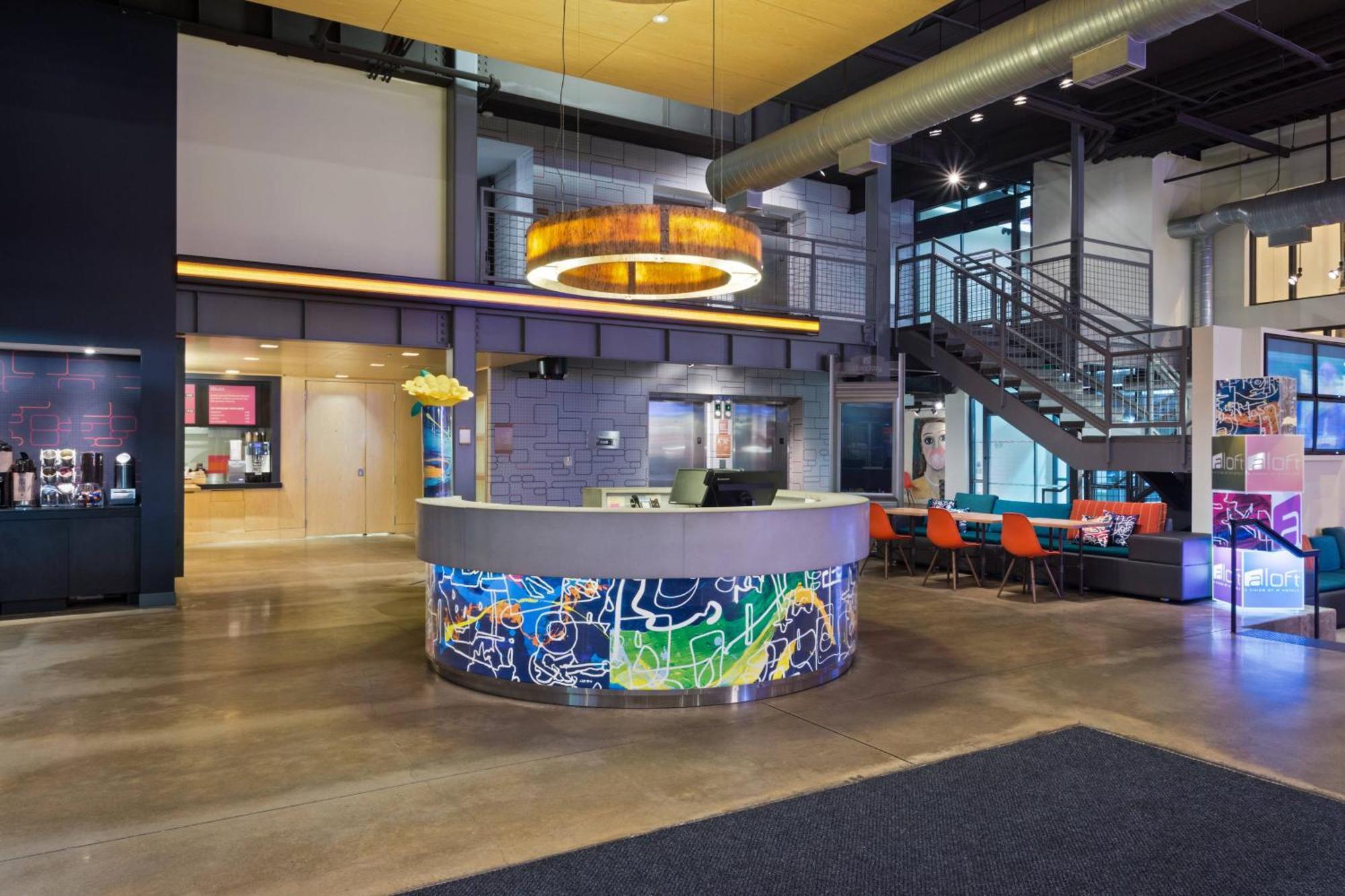 Aloft Birmingham Soho Square Homewood Exterior foto