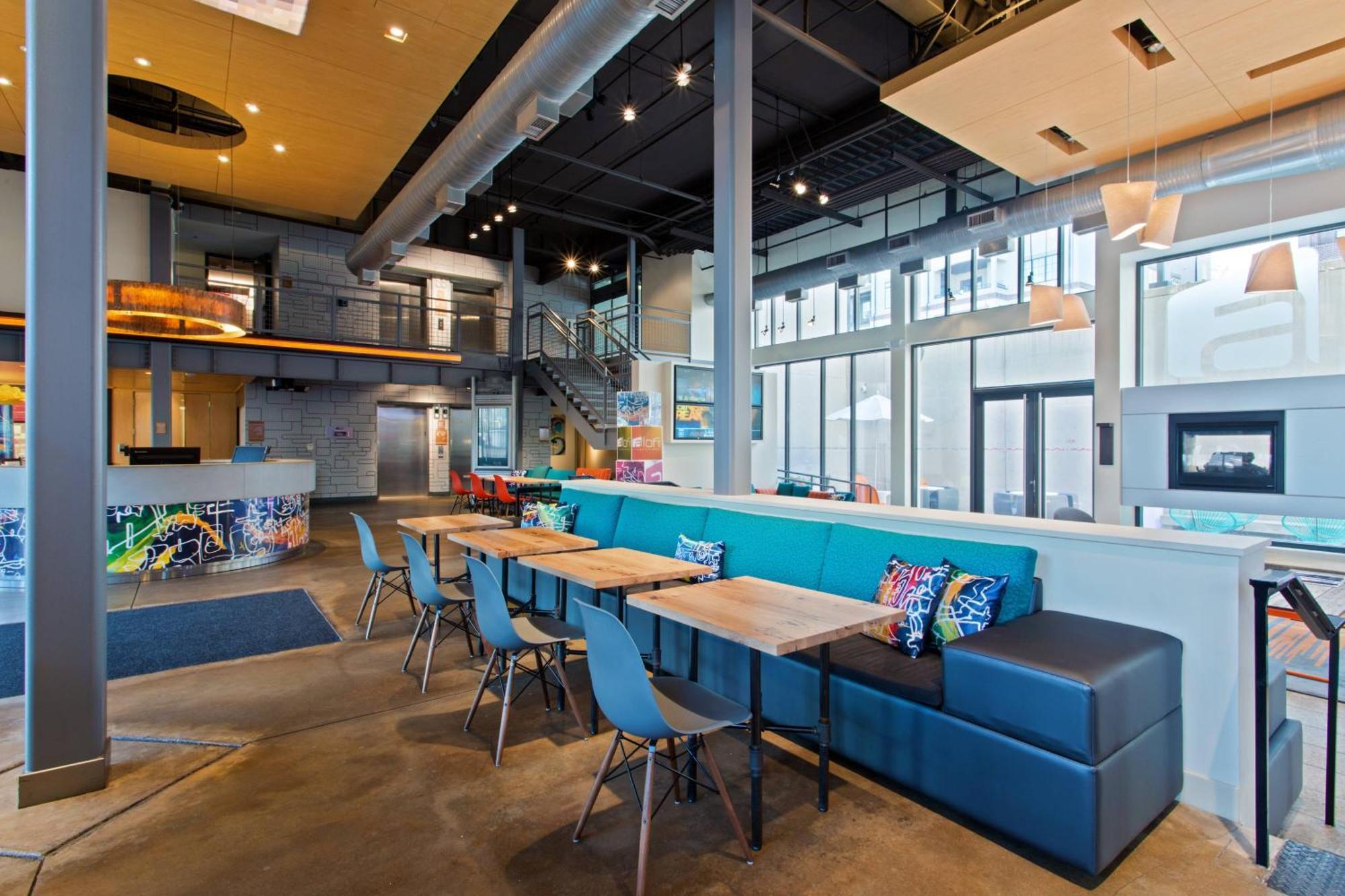 Aloft Birmingham Soho Square Homewood Exterior foto