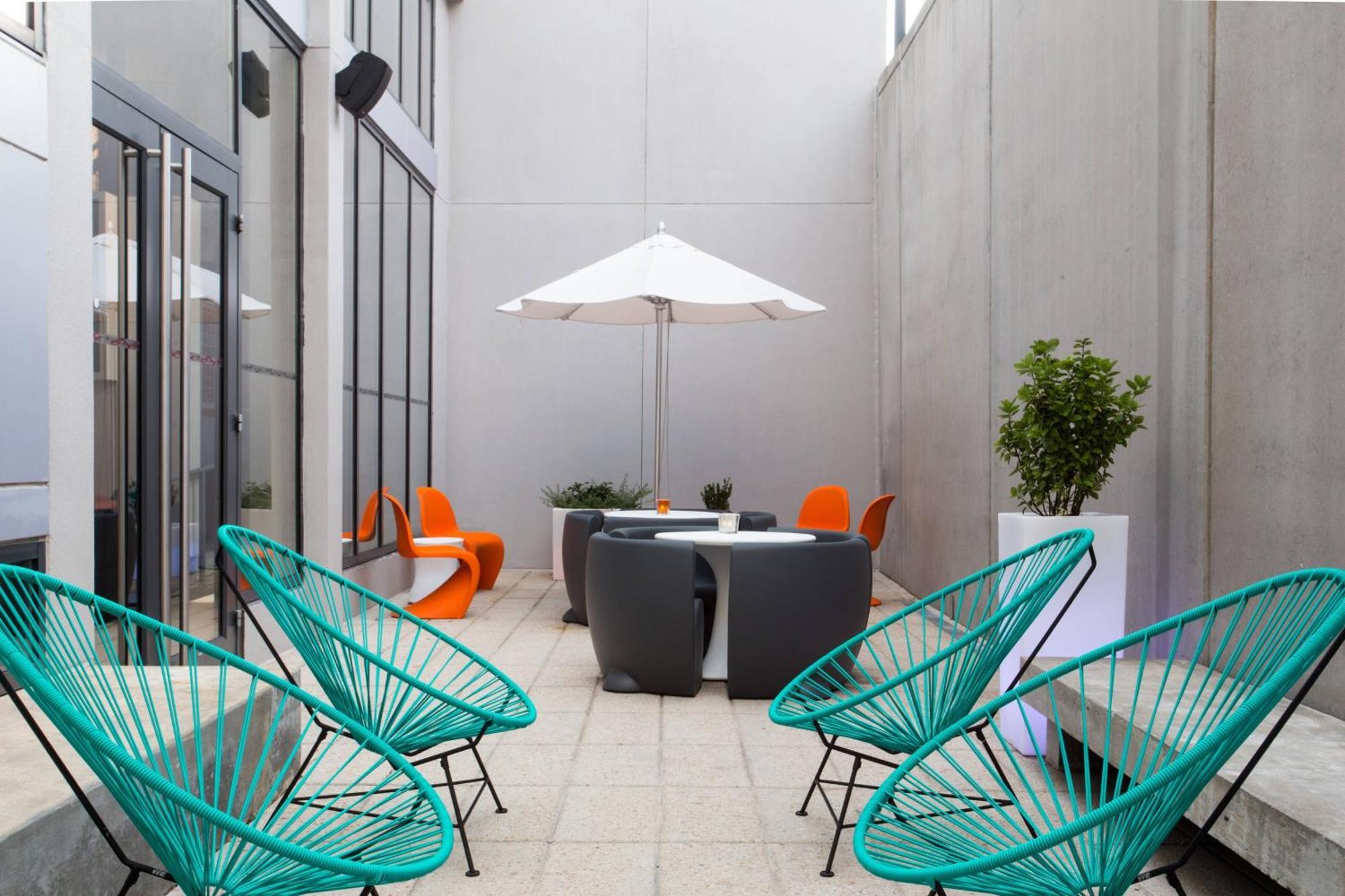 Aloft Birmingham Soho Square Homewood Exterior foto